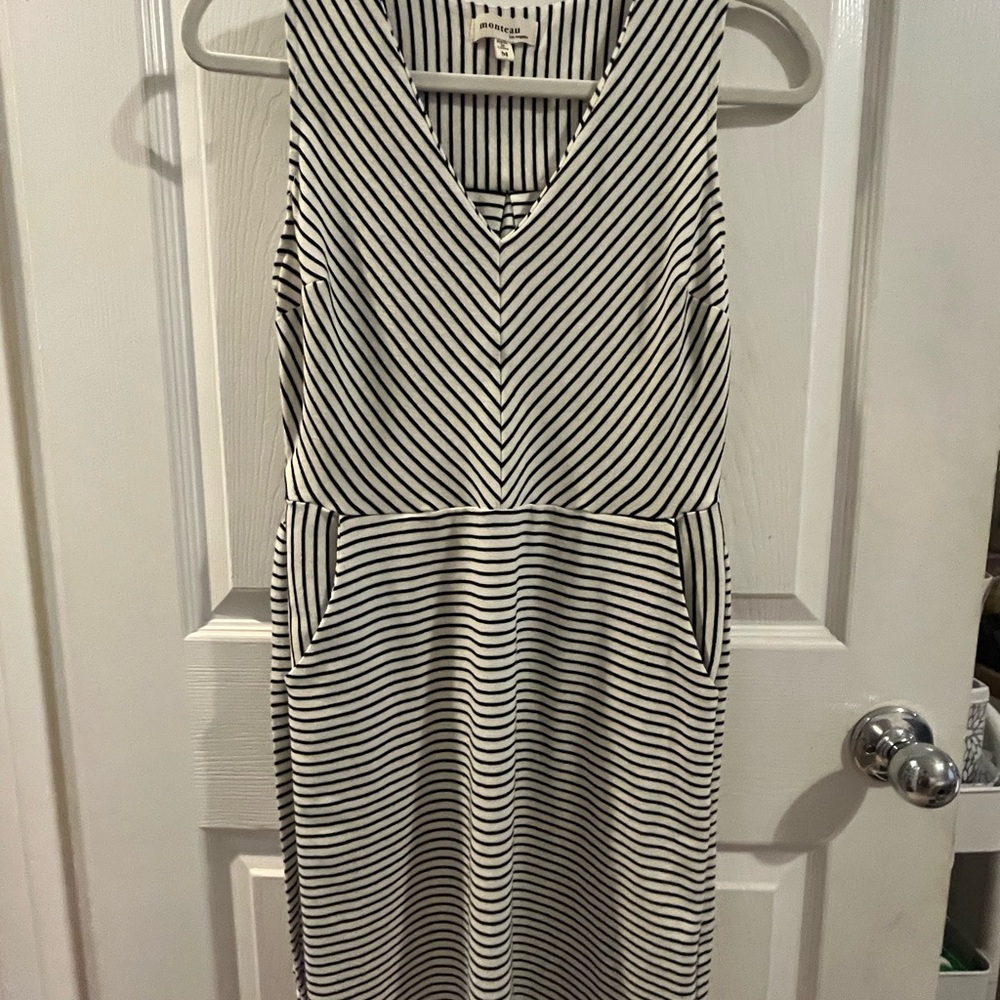 Monteau Black and White Chevron Midi Dress